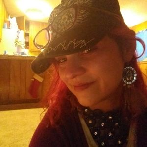 Meet your Posher, Lady